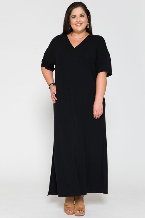 **CLEARANCE**Plus Size Black Solid V Neck Maxi Basic Dress